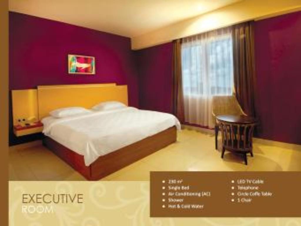Borneo Hotel Pontianak Exteriör bild