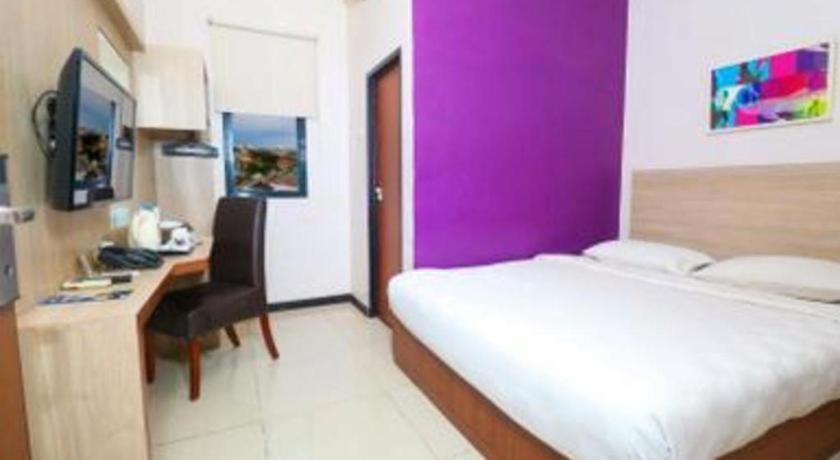 Borneo Hotel Pontianak Exteriör bild