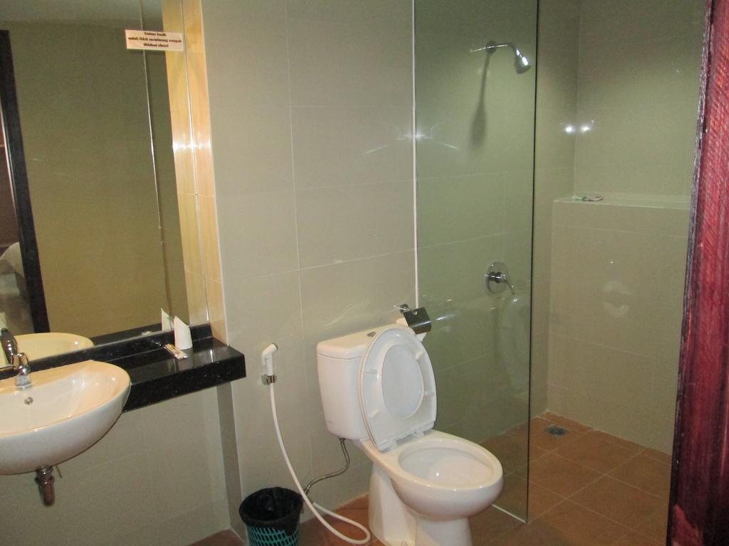 Borneo Hotel Pontianak Rum bild